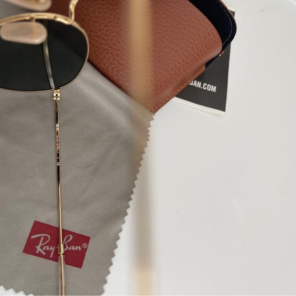 Ray-Ban glasses - Picture 3 of 3